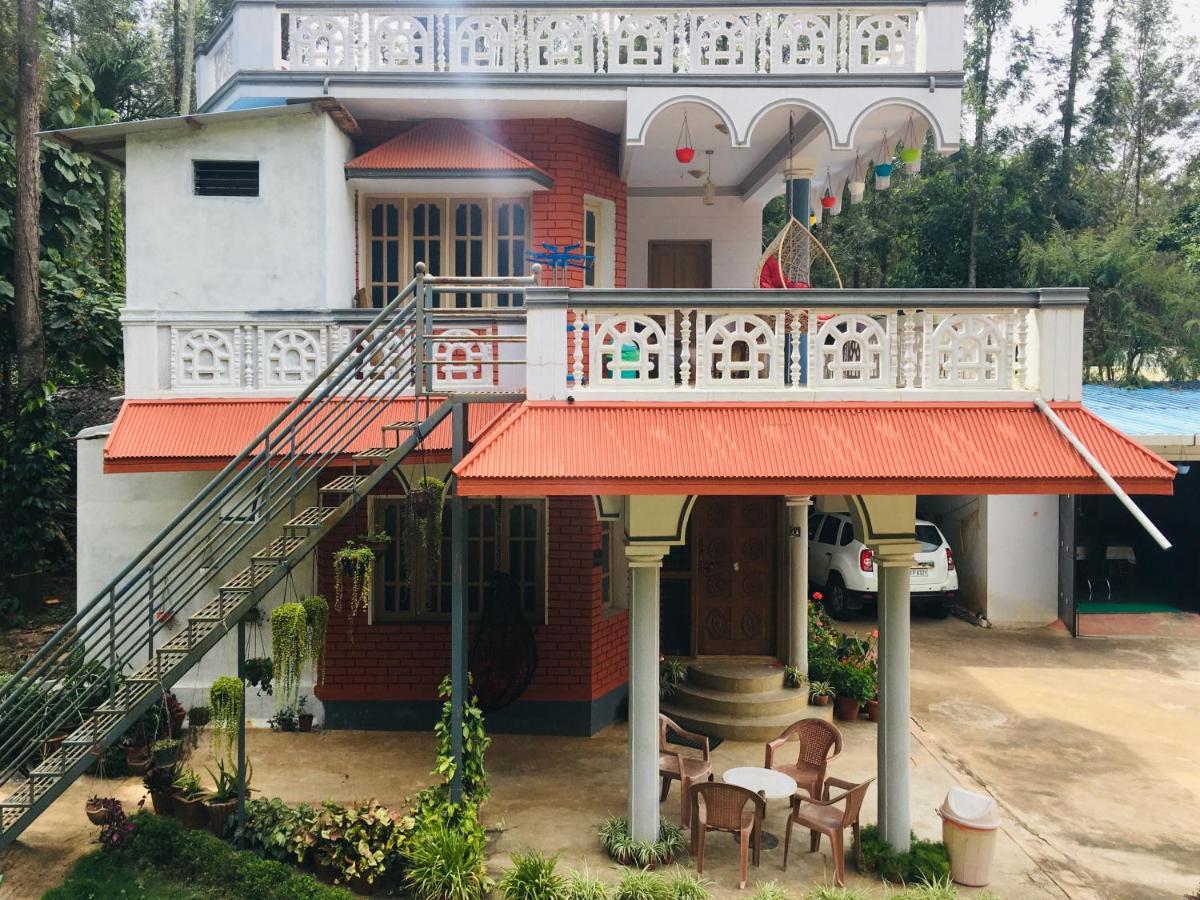 Bluebell Homestay Chikmagalūr المظهر الخارجي الصورة